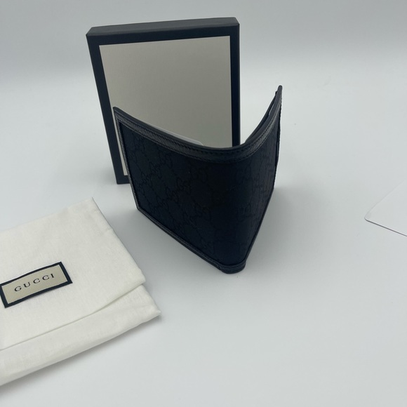 GUCCI MEN'S BLACK GG CANVAS / LEATHER BI-FOLD WALLETS - Picture 3 of 7